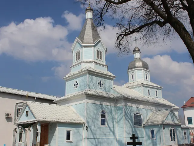Visit the Church of the Intercession in Čyževičy - Salihorsk
