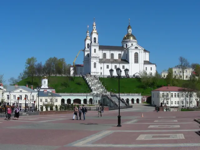 Climb to the Assumption Cathedral above the Vitba - Vitebsk