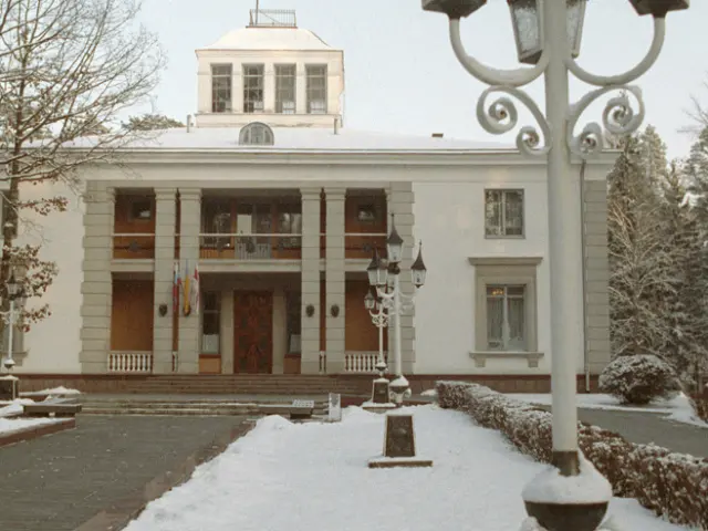 See the Viskuli residence on a guided tour - Pruzhany