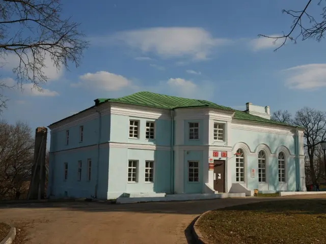 Visit the Zhukowski Estate in Dashkawka - Mahilyow