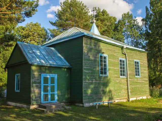 Visit the Church of the Exaltation of the Cross in Zabellie - Hlybokaye
