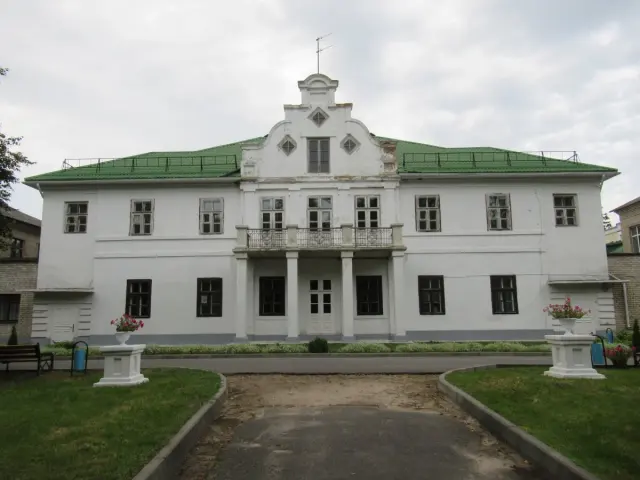 Take a trip to the Wysłouch estate in Piarkovičy - Byaroza