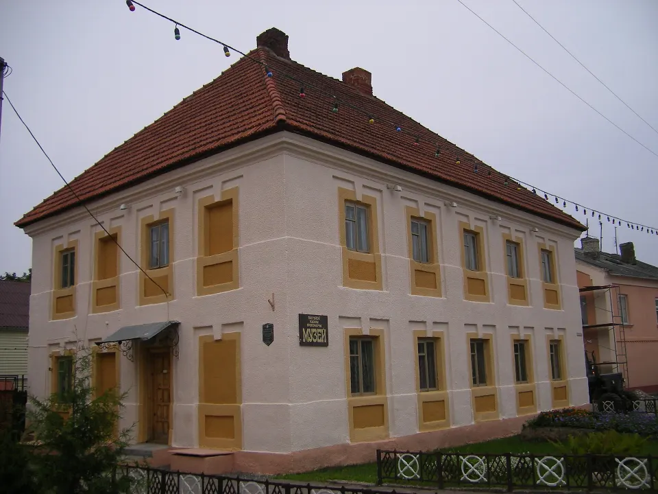 Visit the Pastavy Local History Museum