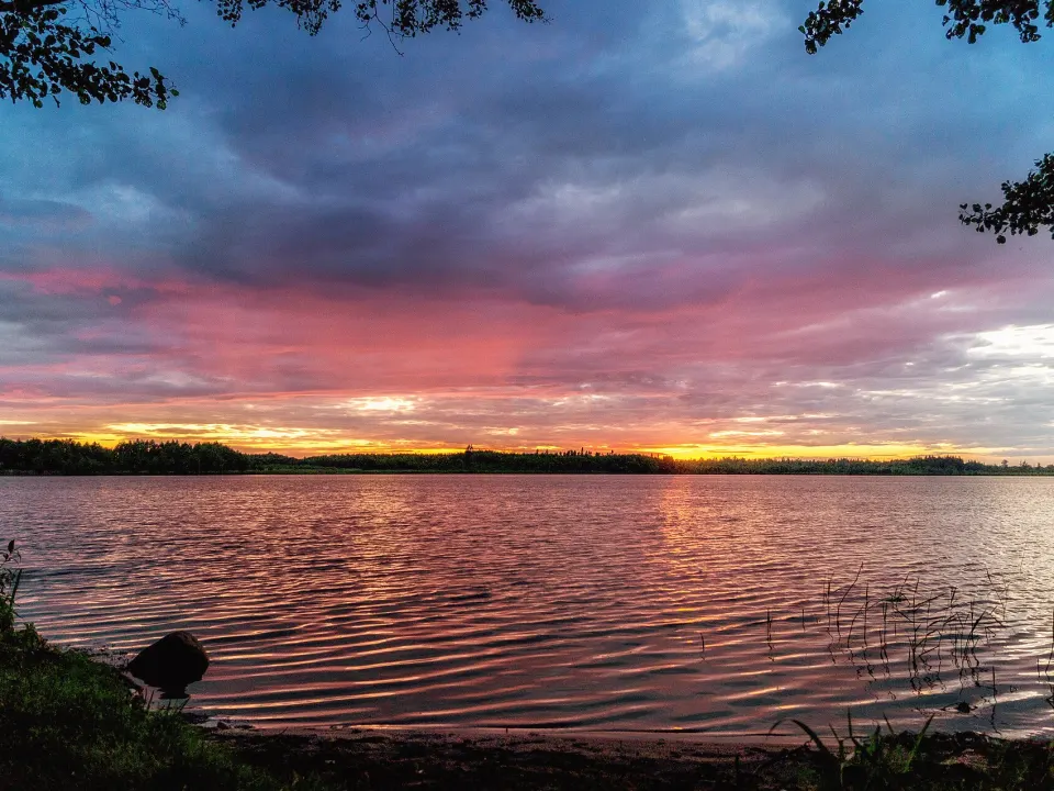 Visit Lake Akuniova