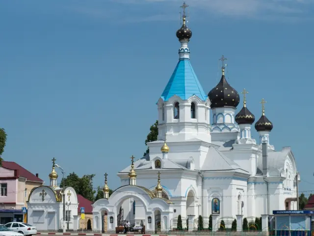 Visit St Nicholas Church - Pastavy