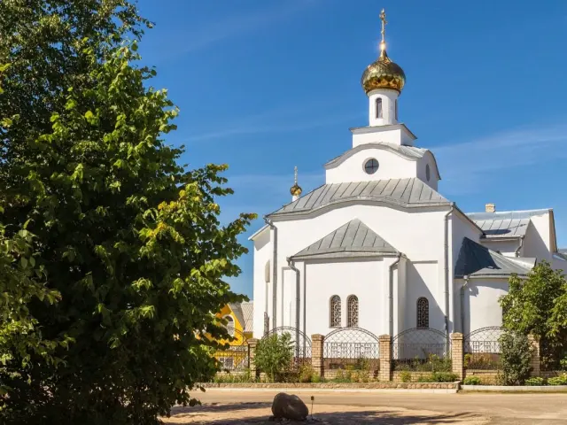 Visit Saint Michael's Berezvechye Convent - Hlybokaye