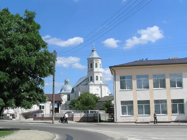 Visit Holy Trinity Cathedral in Slonim - Slonim