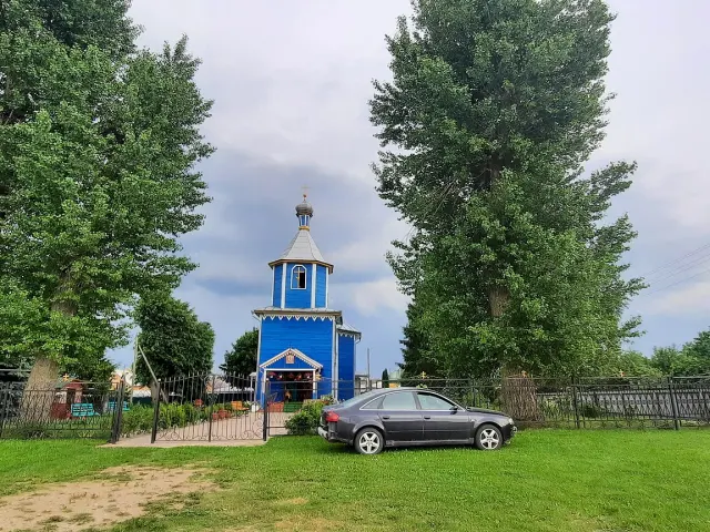 Visit St Nicholas Church in Kupiacičy - Pinsk