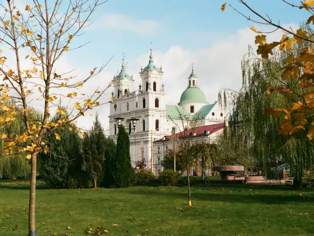 Study the Baroque interior of the Jesuit cathedral - Hrodna