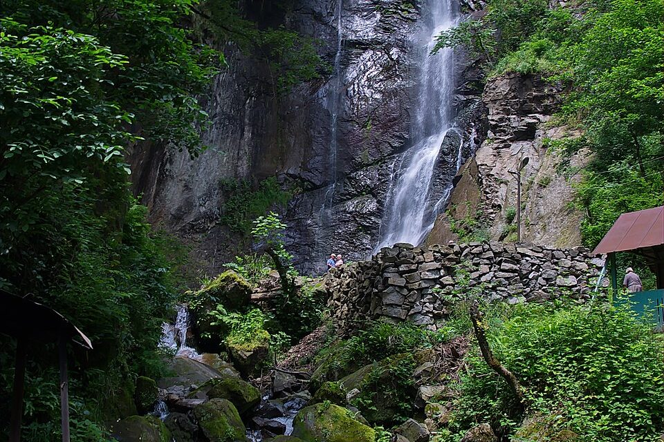 A day trip to Makhuntseti Waterfall and Queen Tamar Bridge - Batumi